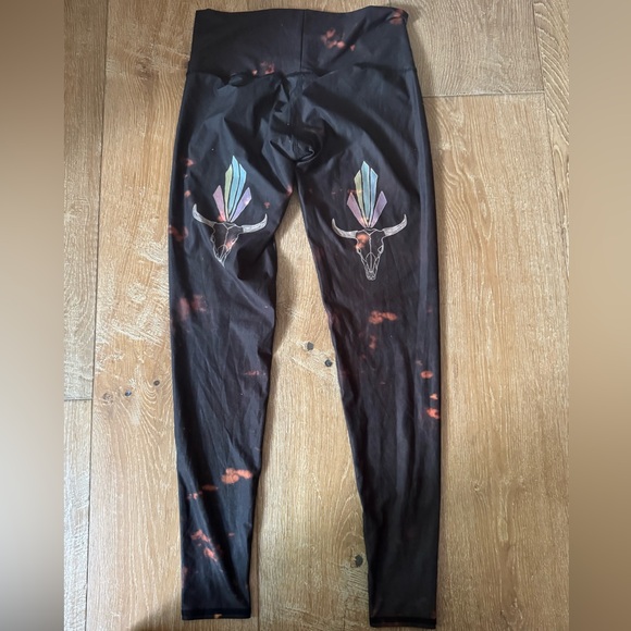 Teeki Leggings and Flares Bundle - all size medium (post 2/2) - Picture 12 of 16